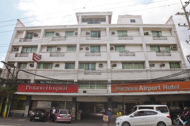 Gallery - Nichols Airport Hotel