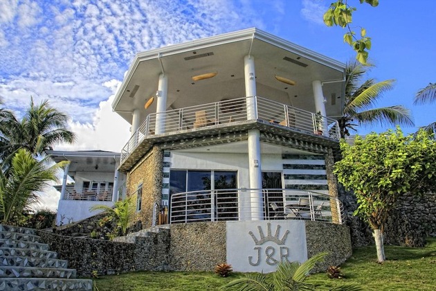 Gallery - J&R Residence