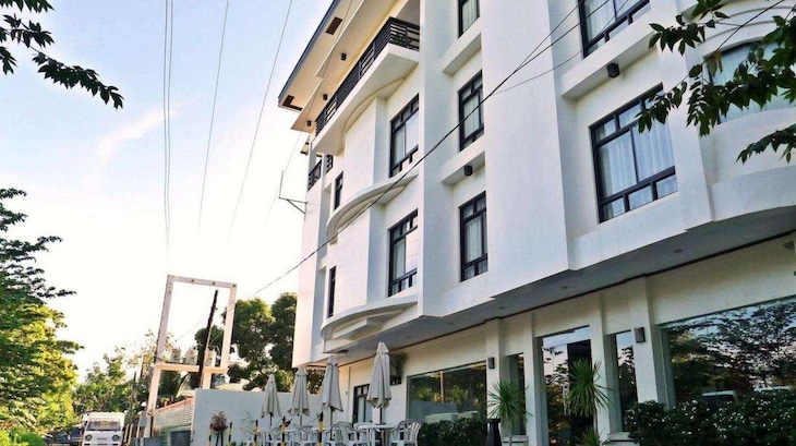 Gallery - Ipil Suites Puerto Princesa