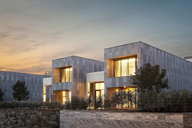 Gallery - Lotte Resort Jeju Artvillas