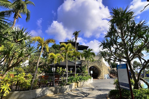 Gallery - Yoho Beach Resort