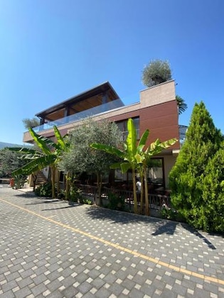 Gallery - Sun Village Apartments