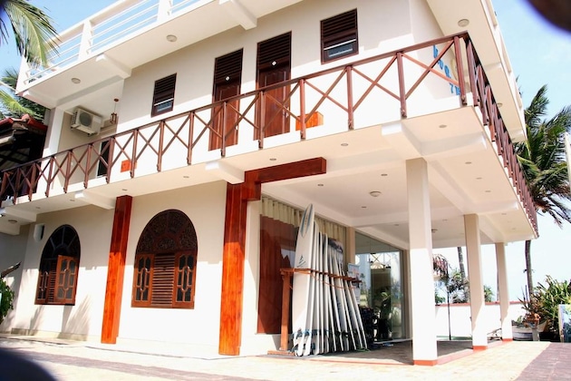 Gallery - We Are Surfers Hotel