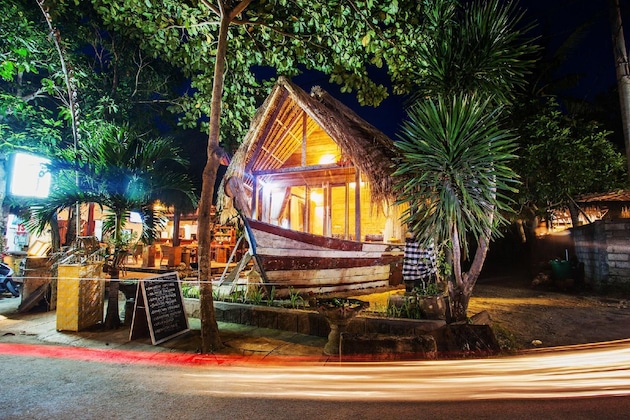 Gallery - Ts Hut Lembongan