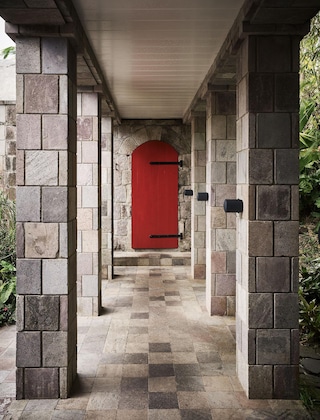 Gallery - Golden Rock Inn
