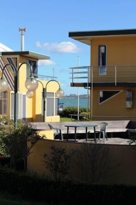 Gallery - Bucklands Beach Waterfront Motel