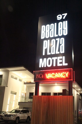 Gallery - Bealey Avenue Motel