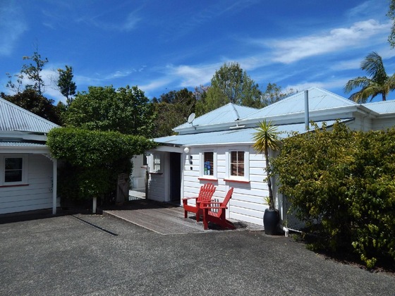 Gallery - Lupton Lodge