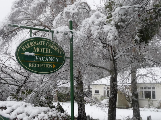 Gallery - Harrogate Gardens Motel