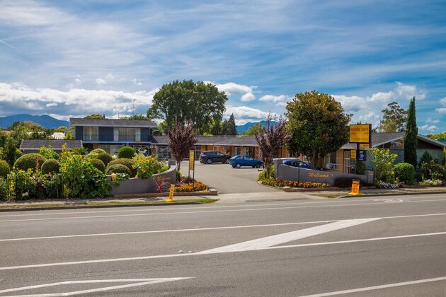 Gallery - Middle Park Motel