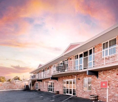 Gallery - Alexandra Heights Motel