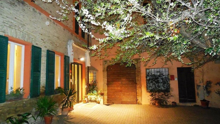Gallery - Albergo Arena