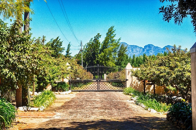 Gallery - De Leeuwenhof Estate