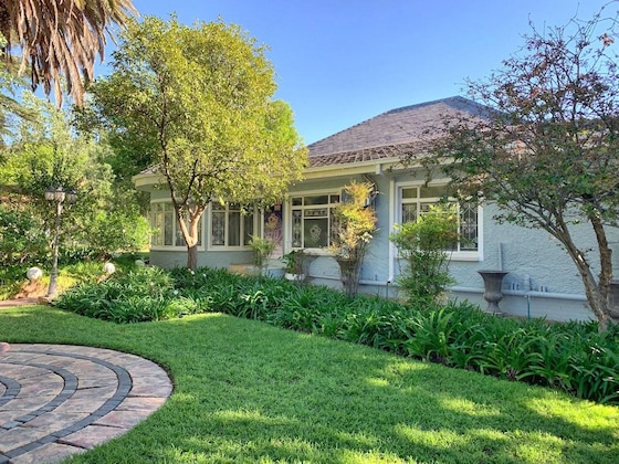 Gallery - Dersley Manor