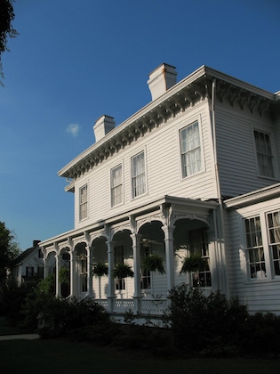Gallery - Shadowlawn Bed & Breakfast
