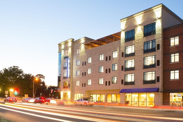 Gallery - The Bluemont Hotel