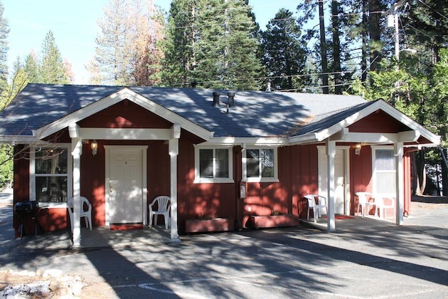 Gallery - Long Barn Lodge