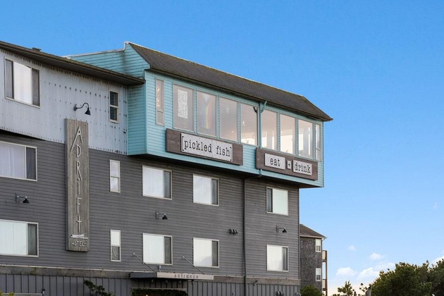 Gallery - Adrift Hotel