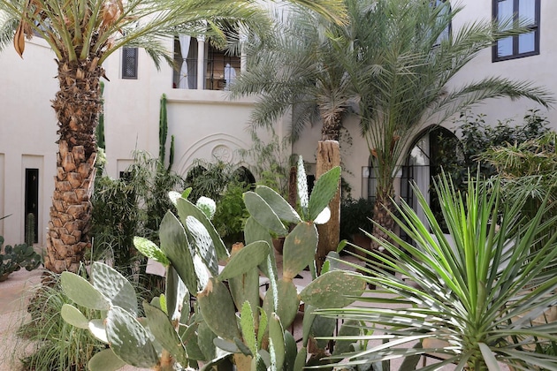 Gallery - Palais Khum