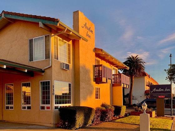 Gallery - Avalon Inn Downtown Morro Bay