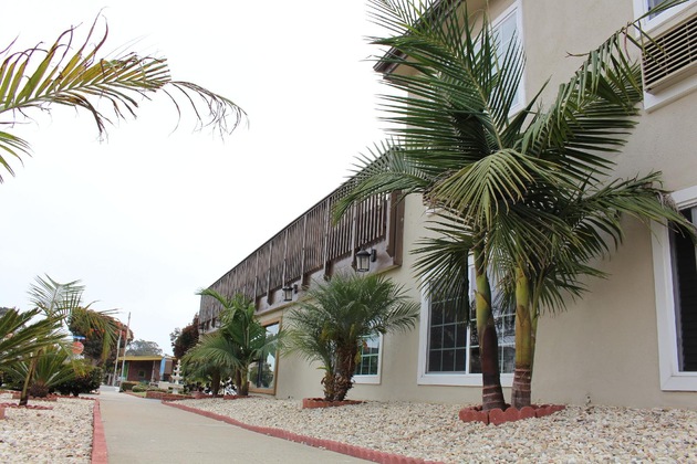 Gallery - Sea Air Inn & Suites - Downtown - Restaurant Row