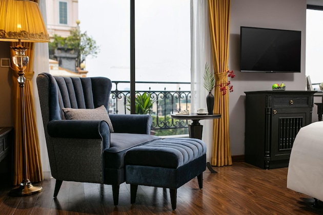 Gallery - L'heritage Hotel