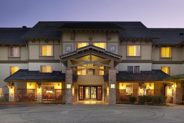 Gallery - Larkspur Landing Sacramento - An All-Suite Hotel