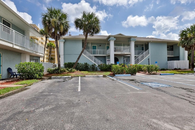 Gallery - Coastal Waters Inn