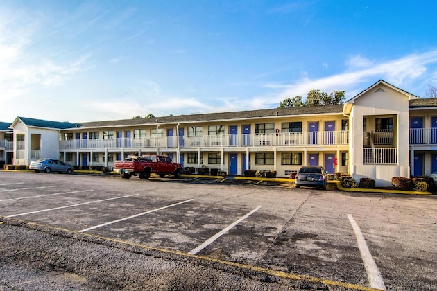 Gallery - Motel 6 Chattanooga East