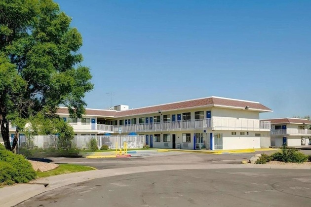 Gallery - Motel 6 Denver-Thornton