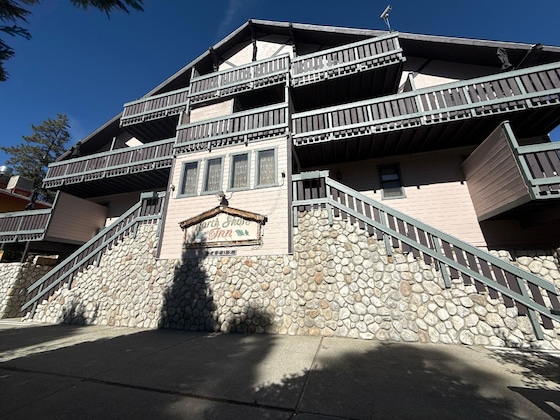 Gallery - The North Shore Inn
