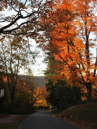Gallery - Whistler's Inn Bed & Breakfast