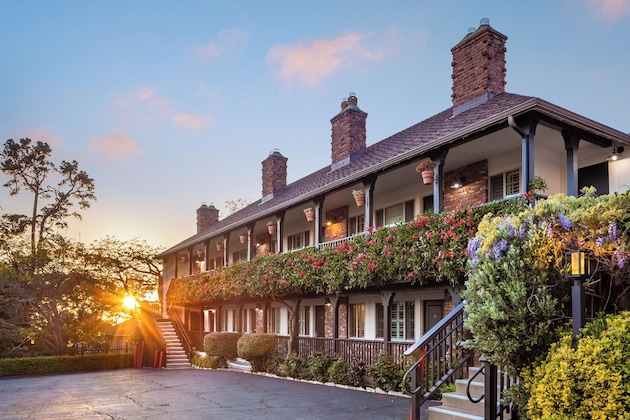 Gallery - Candle Light Inn