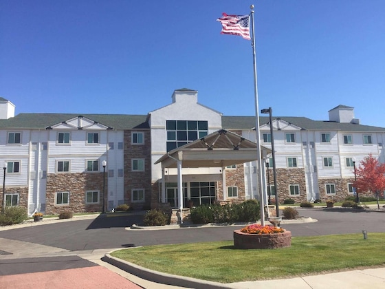 Gallery - Baymont Inn & Suites Sheridan