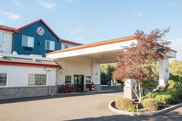 Gallery - Red Lion Inn & Suites Mcminnville
