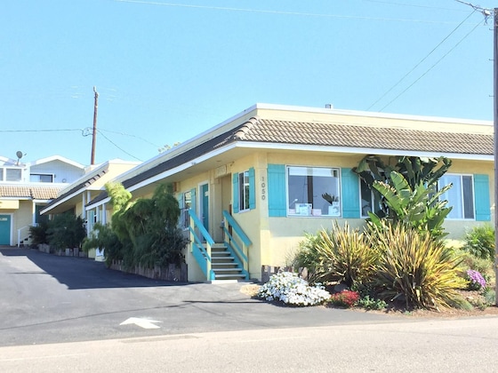 Gallery - Beach Bungalow Inn And Suites