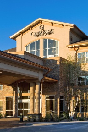 Gallery - Clubhouse Hotel & Suites Pierre