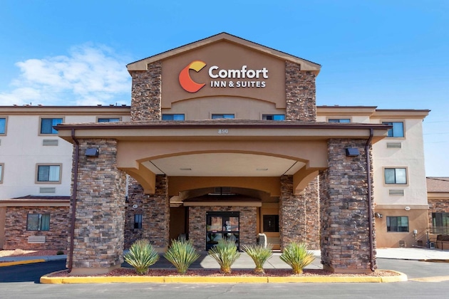 Gallery - Comfort Inn & Suites Page At Lake Powell