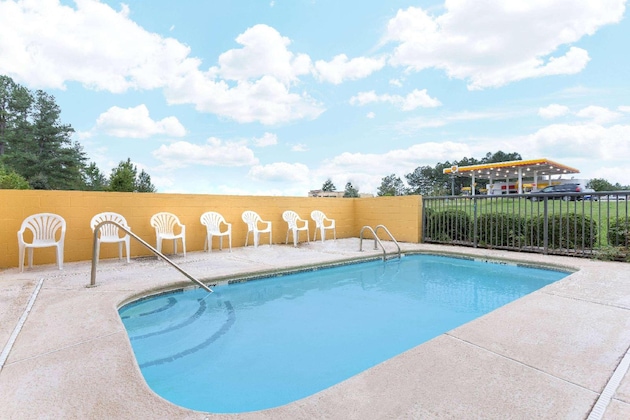 Gallery - Super 8 By Wyndham Orangeburg Near I-26