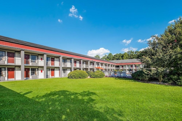 Gallery - Red Roof Inn Savannah – Richmond Hill   I-95
