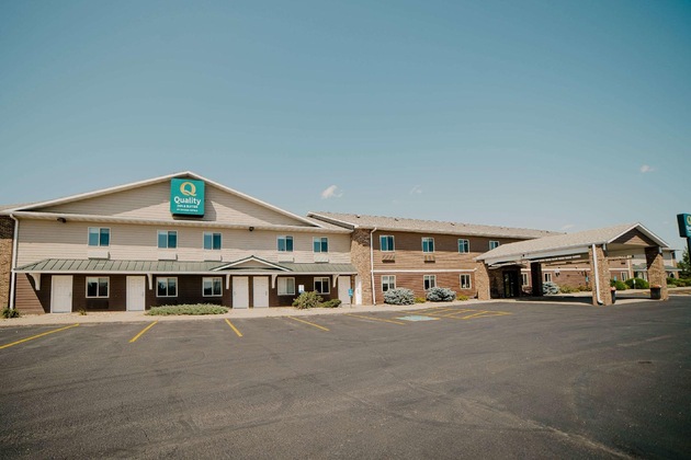 Gallery - Quality Inn & Suites Watertown