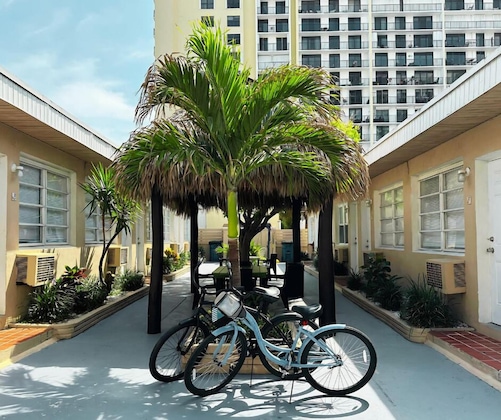 Gallery - The St Maurice Beach Inn