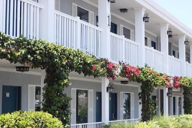 Gallery - Southern Oaks Inn