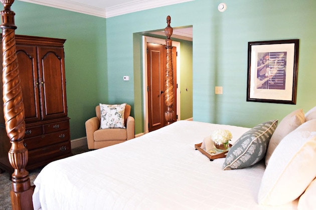 Gallery - Jh Adams Inn, Trademark Collection By Wyndham