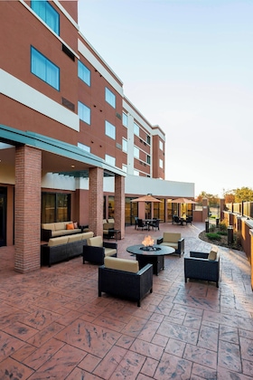 Gallery - Courtyard Kalamazoo Portage