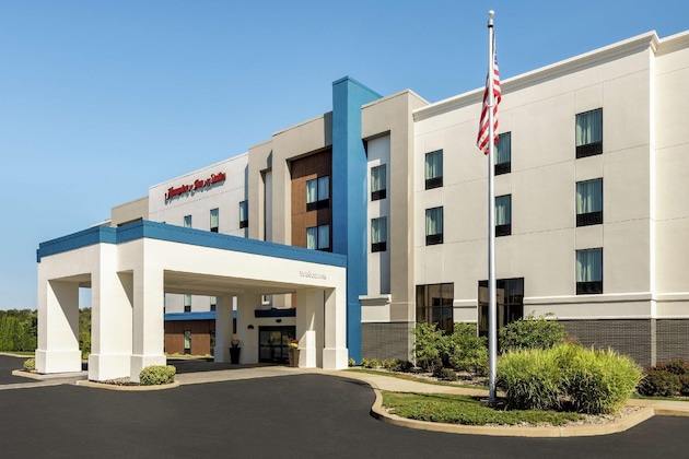 Gallery - Hampton Inn & Suites York South