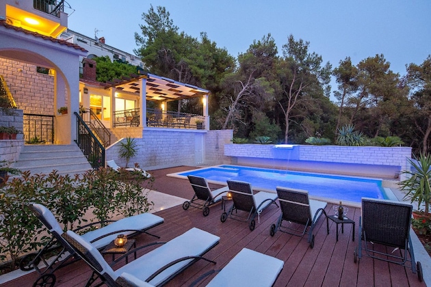 Gallery - Villa Fani - Apartments And Rooms