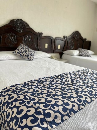 Gallery - Hotel California