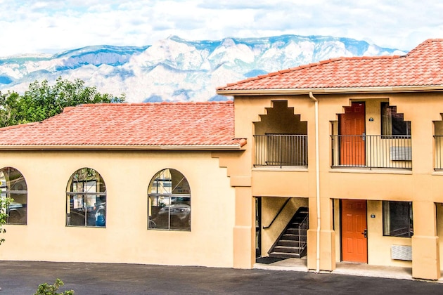 Gallery - Days Inn By Wyndham Rio Rancho