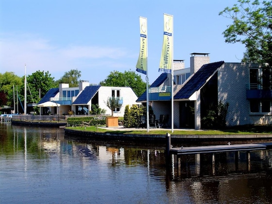 Gallery - Loosdrecht Rien Van Den Broeke Village